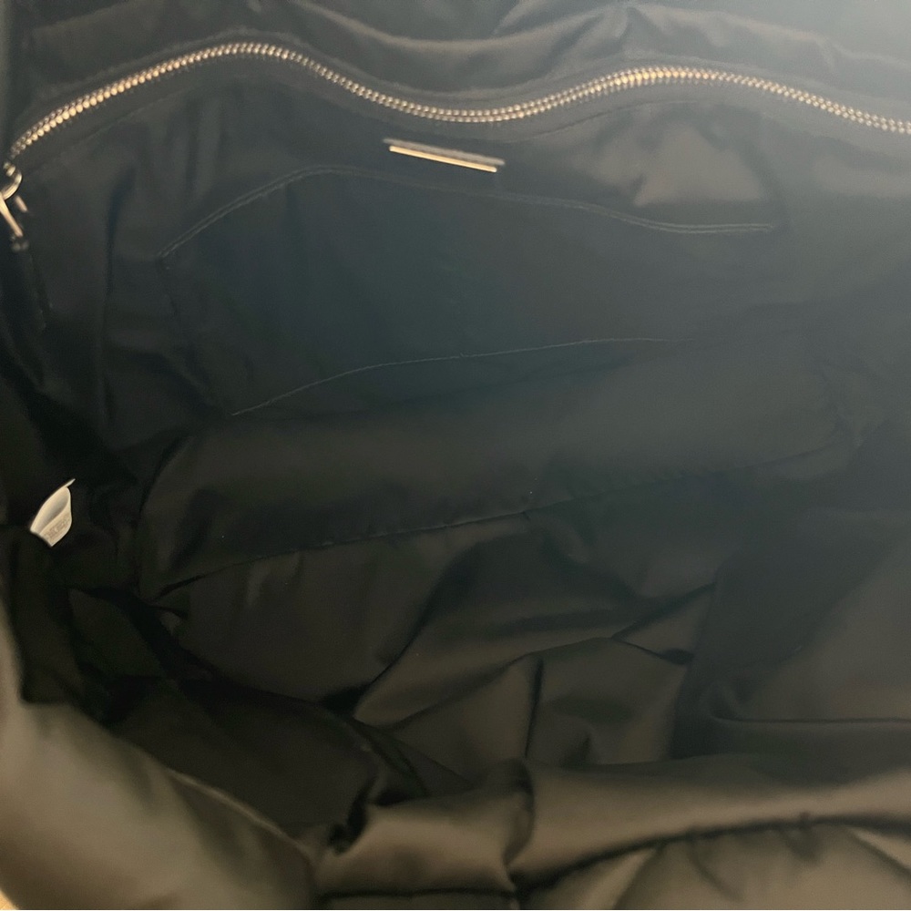 Prada padded nylon tote - Large size - Picture 4 of 8